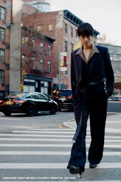 Look 3